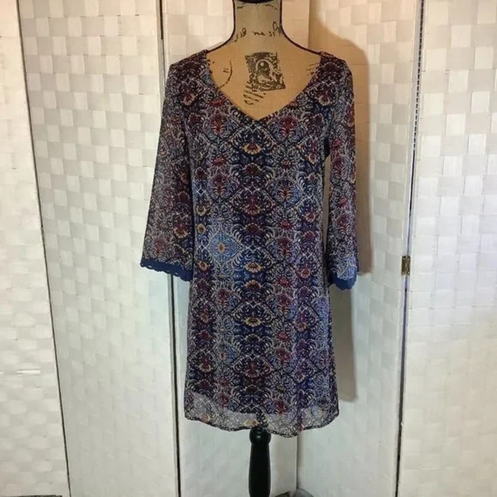 luxology blue floral mini dress with cutouts size 4